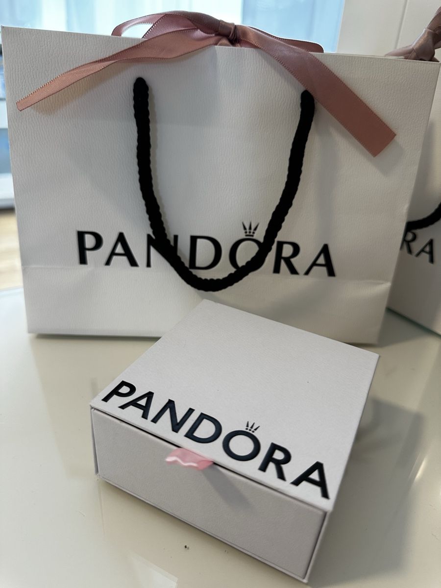 Pandora Bracciali & Braccialetti: Pandora Bracelet Silver with Charms – Nuovo e nell'imballaggio originale da Wallisellen venduto da nelli87 1