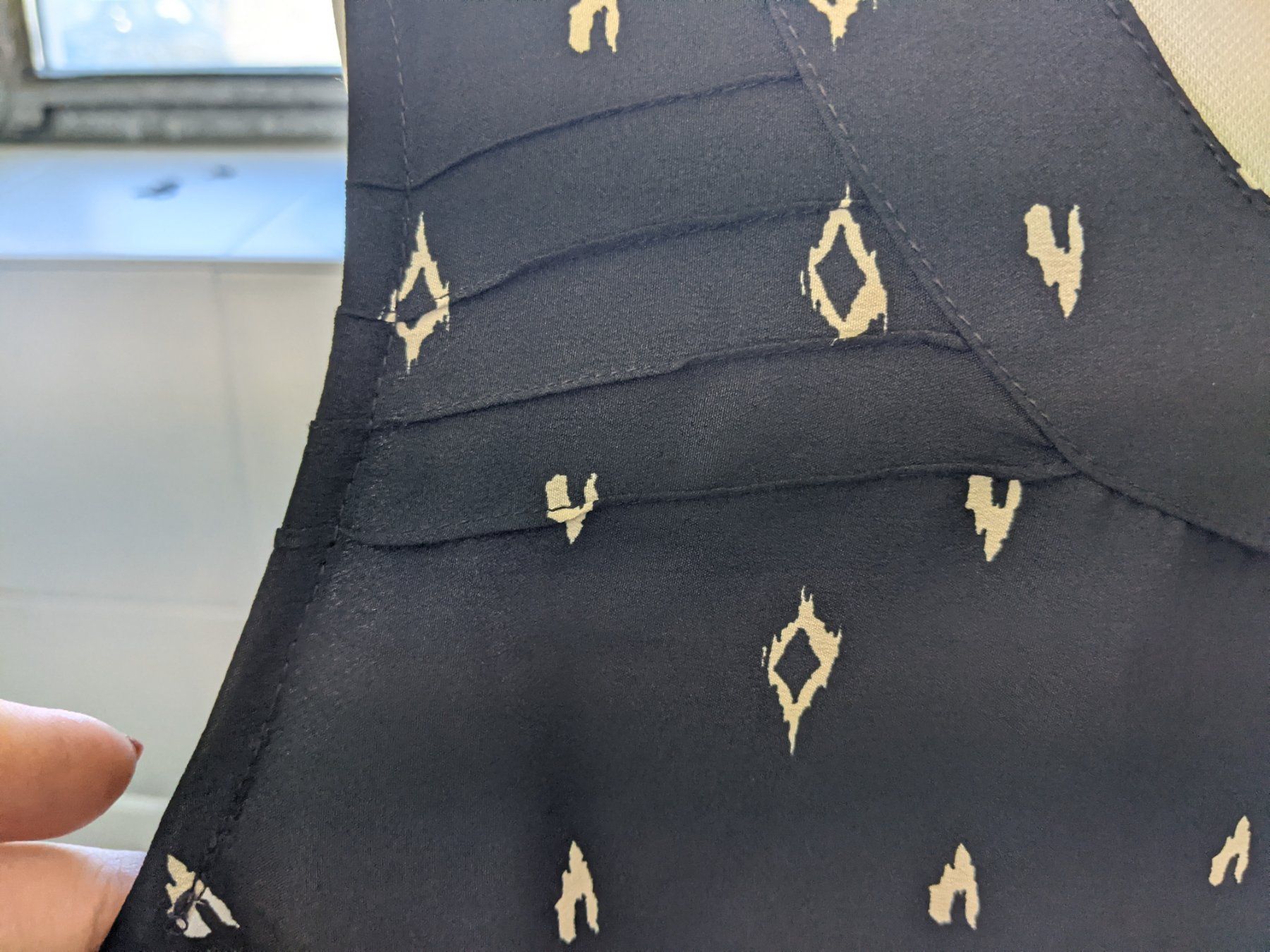 Vestiti: damenkleid GR 40 – Usato da Langnau am Albis venduto da Judithsebi 8