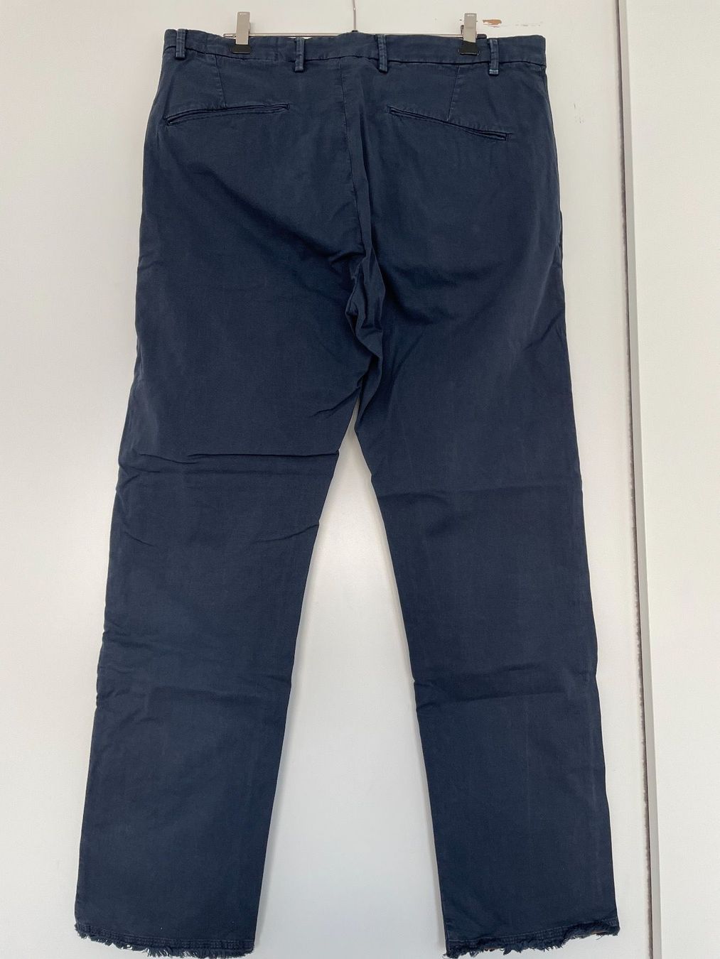 Cos Hosen: dunkelblaue Hose – Gebraucht aus St. Gallen von look-twice 2