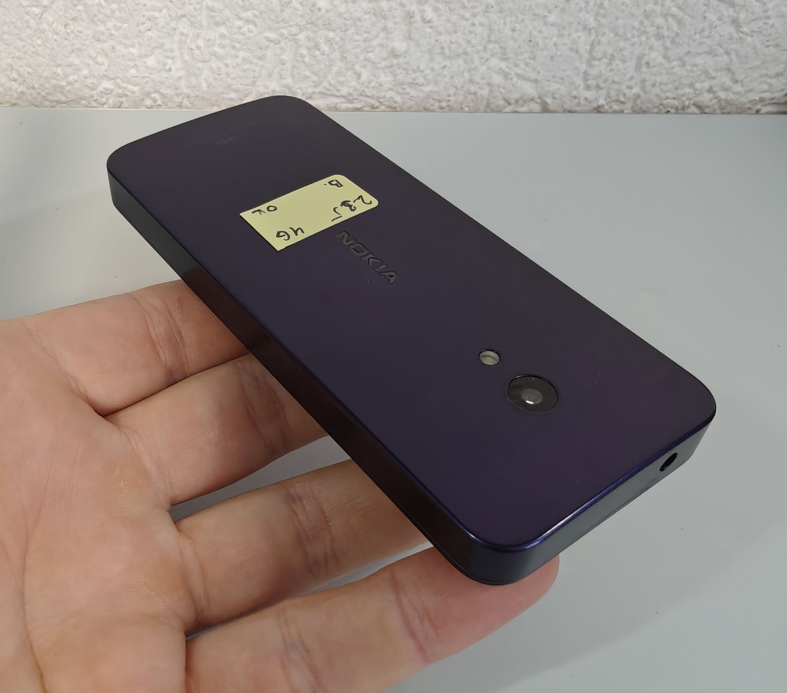 Nokia Telefoni cellulari / Smartphones: Nokia 235 4G Violet  – Usato da Ehrendingen venduto da Rocky985 4