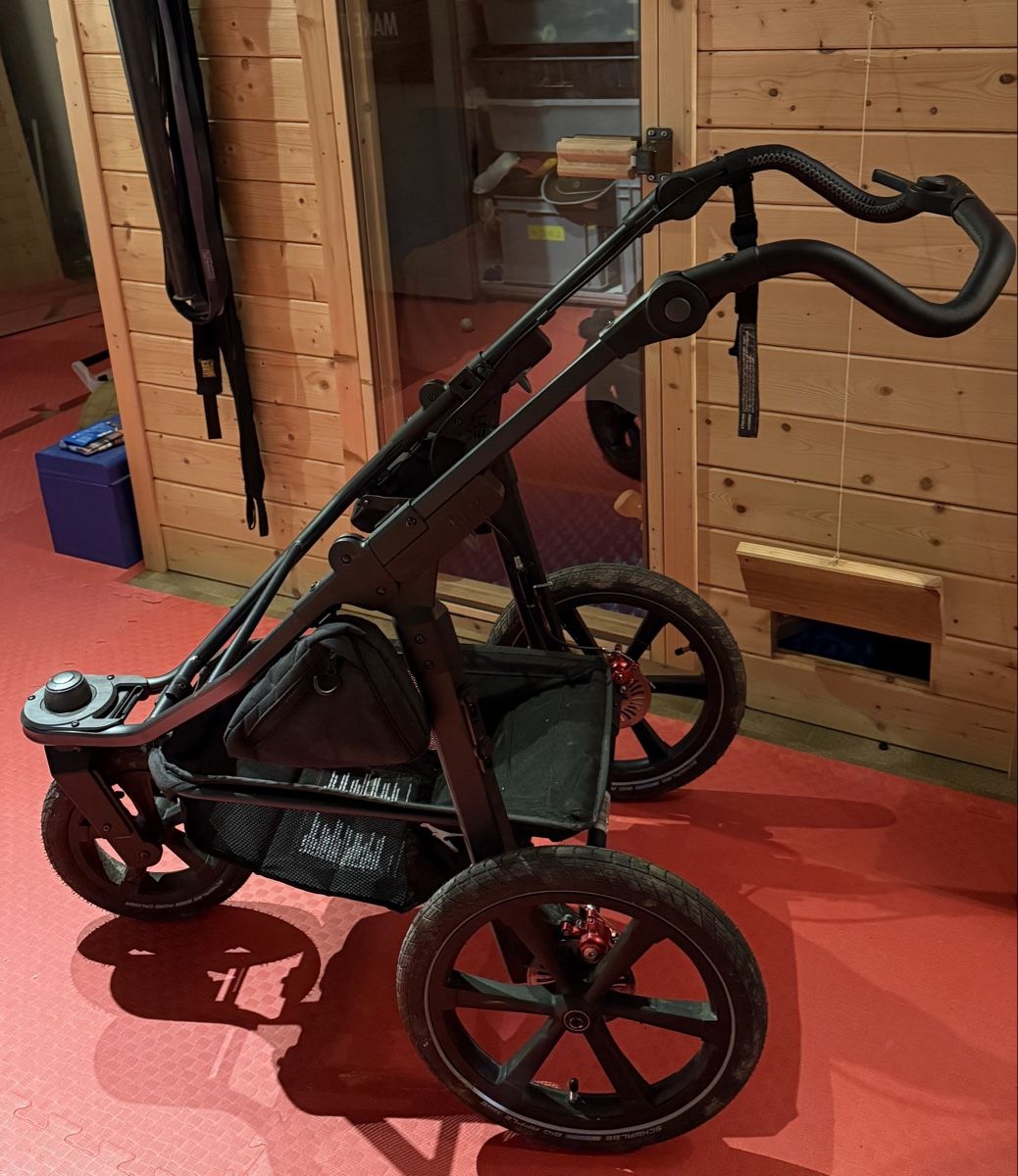 Tfk Carrozzine: TFK Pro Kinderwagen – Difettoso da Nürensdorf venduto da Donmiguelito