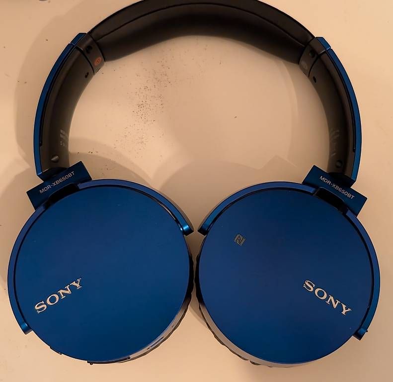Cuffie: Sony MDR-XB650BT Bluetooth Kopfhörer kabellos – Usato da Meilen venduto da steve_the_chief