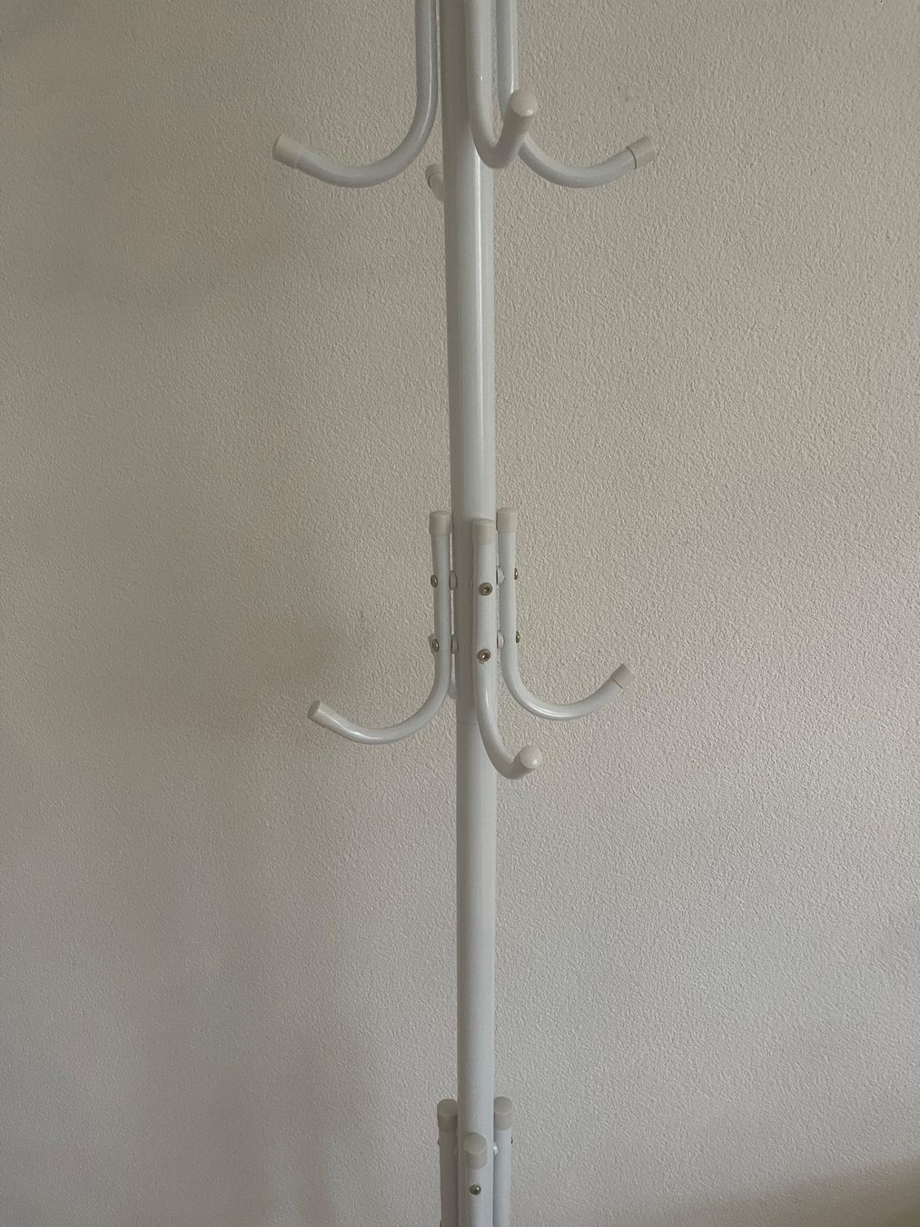 Autres décorations & accessoires: Leichter Kleiderständer – Neuf (Voir description) à Dietikon par Nissaa 2