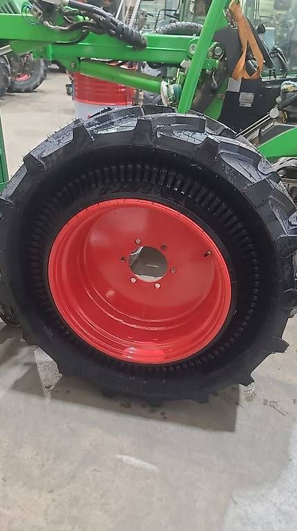 Pneumatici & Ruote complete: Räder zu Fendt 200v – Usato da Oberkirch venduto da Jonas059