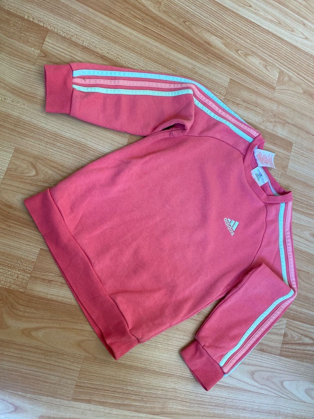Adidas Lotti & Set di vestiti: Adidas set Gr. 98 – Usato da Füllinsdorf venduto da silberstern110 2