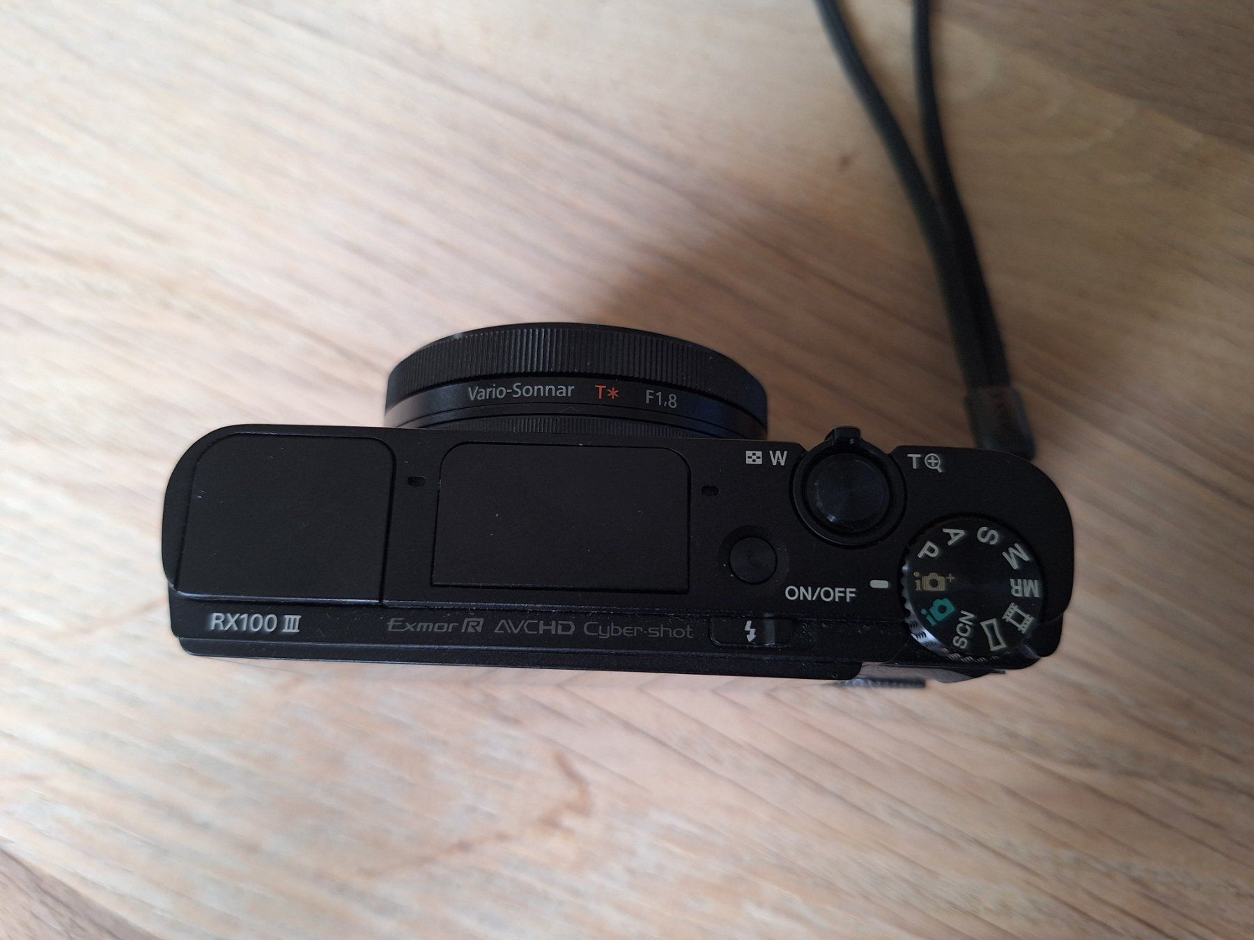 Sony Appareil photo: Sony Cyber-Shot DSC-RX100M3 Kompaktkamera – D'occasion à Ittigen par Michel0120 2