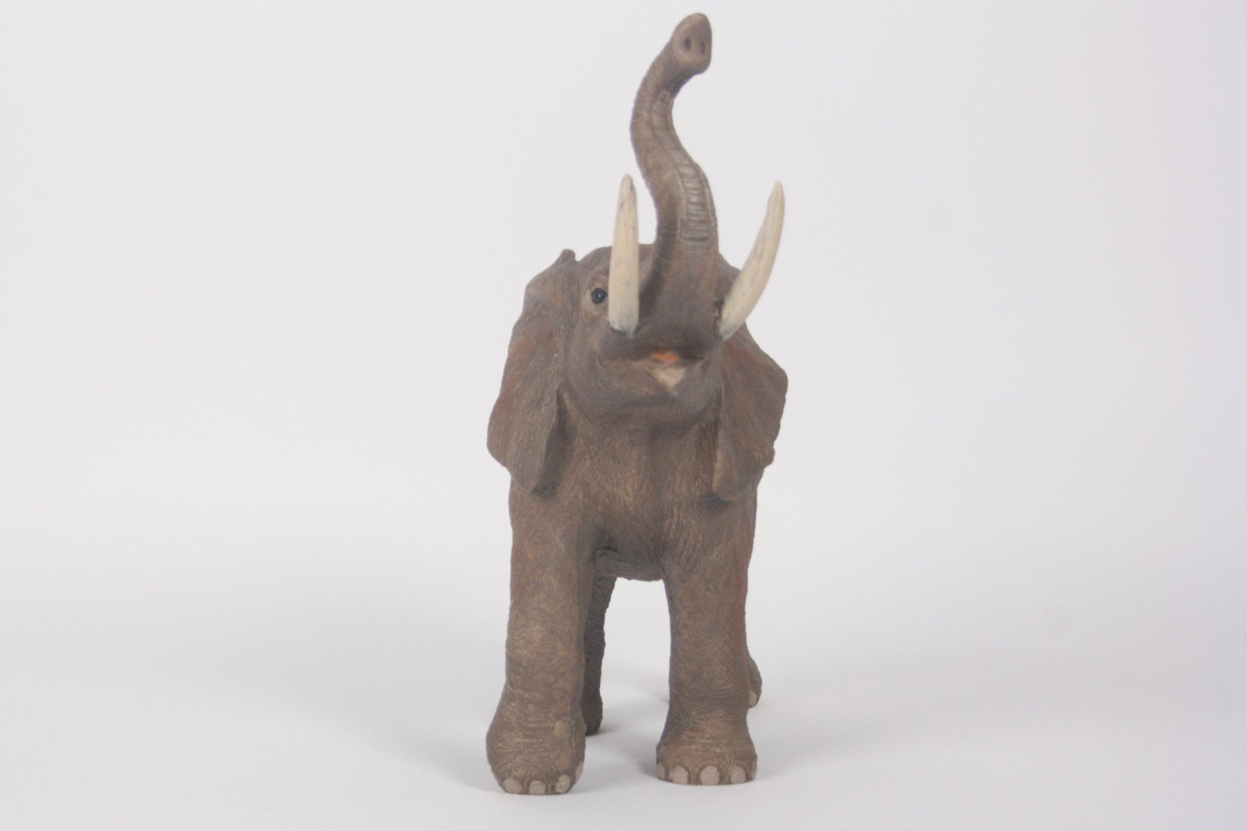 Figuren: Afrikanische Elefanten Statue – Gebraucht aus Zollikofen von Restwert_Zollikofen 2