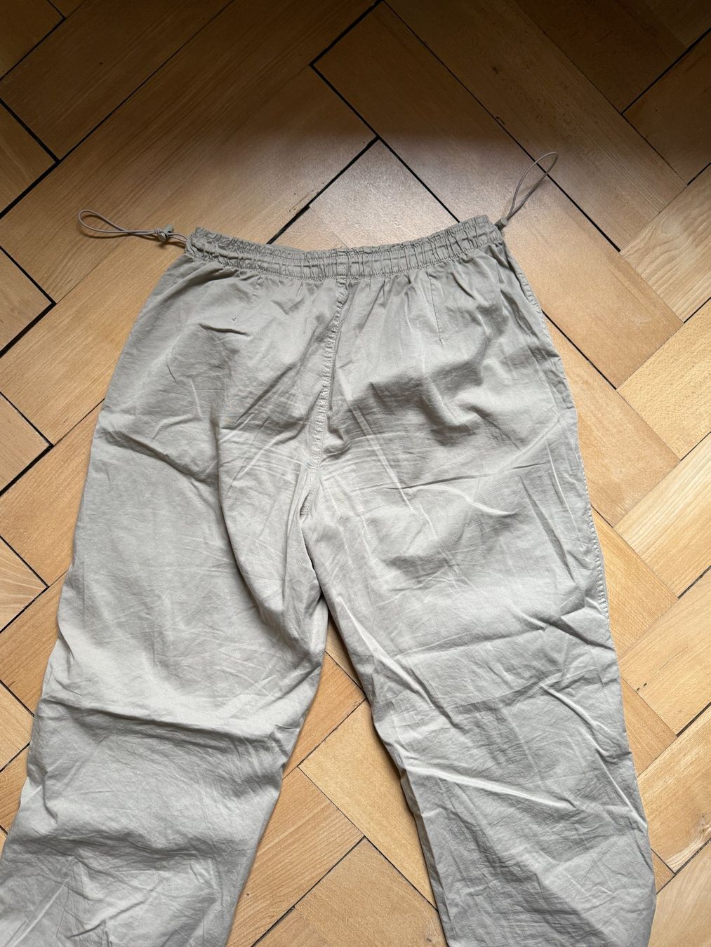 Pull&Bear Hosen: PULL & BEAR - Baggy Track Pants beige M – Gebraucht aus Zürich von Diazaio 2