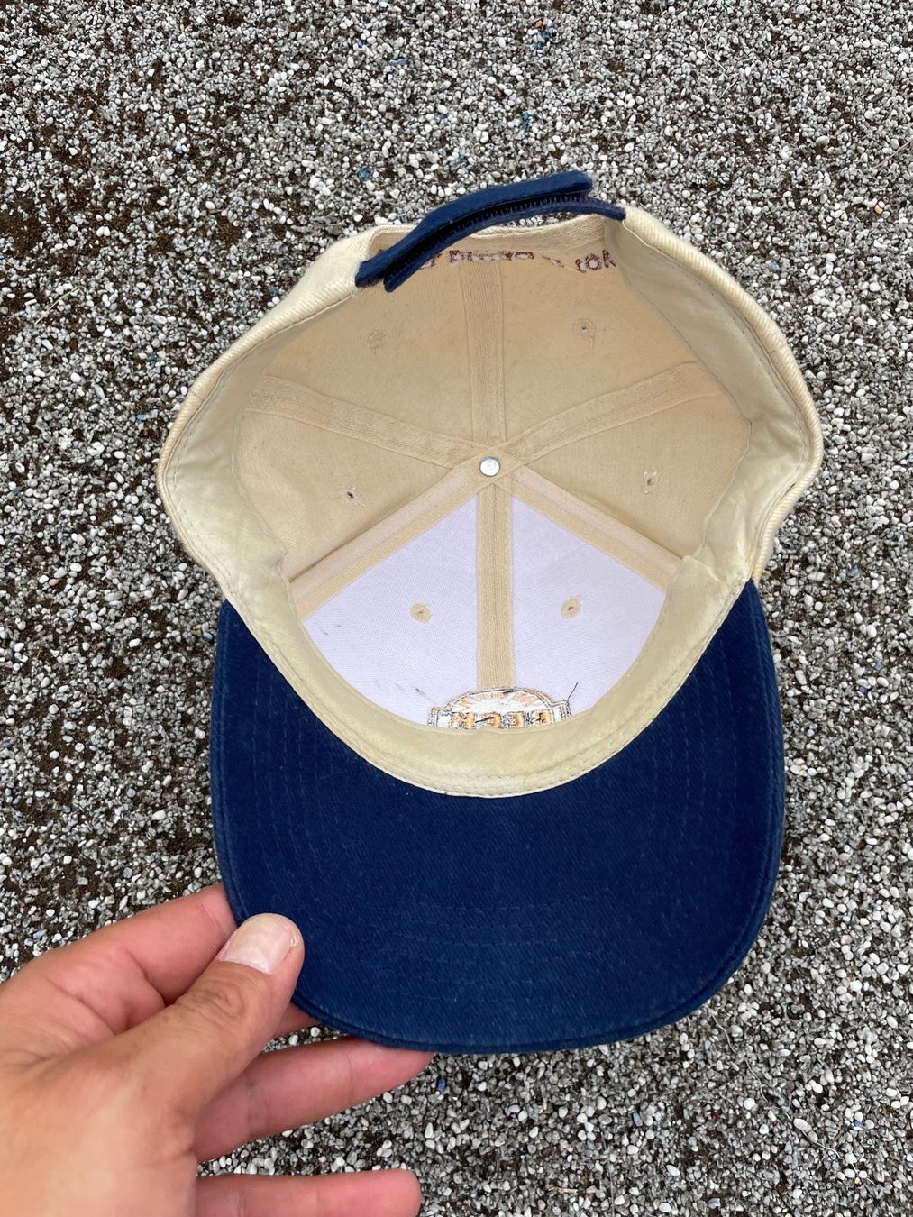 Hüte, Mützen & Caps: Vintage Y2K Beck Brot Cap – Gebraucht aus Zürich von le_souk 4