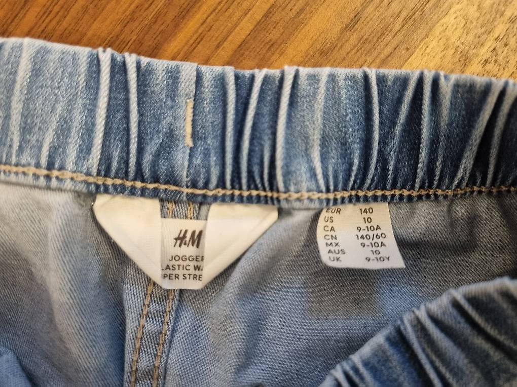 Pantaloni: Jeans Jogger H&M – Usato da Zürich venduto da ani_qj8q 1