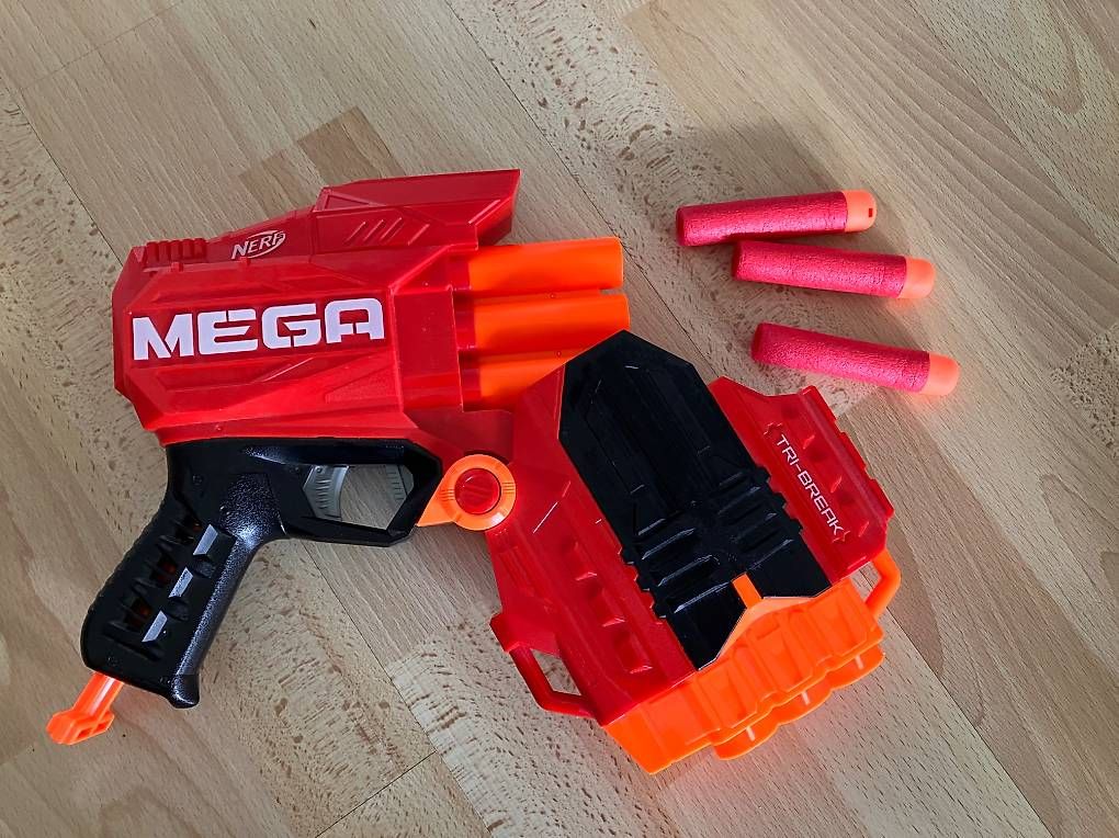 Nerf Jouets: Mega Nerf – D'occasion à Hellbühl par sabilu 1