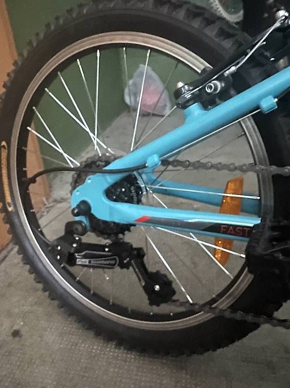 Vélos: Vélo enfant cadre léger Aluminium – D'occasion à Lausanne par yas_vr6h 3