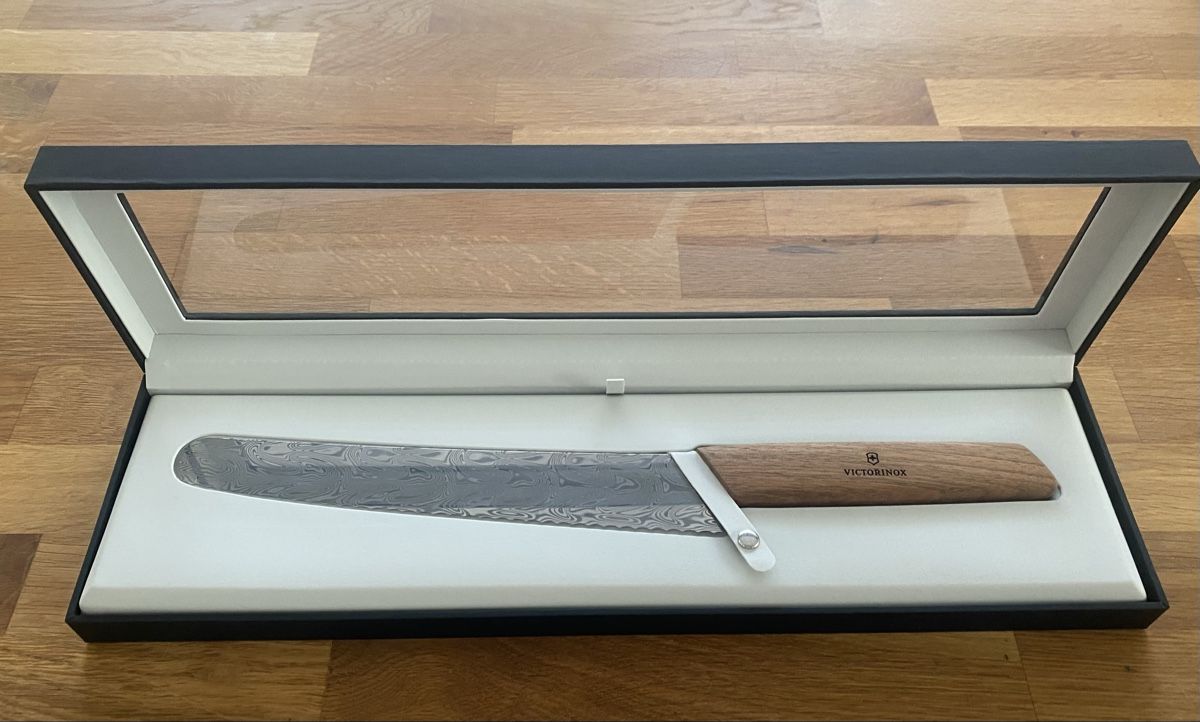 Victorinox Coltelli da cucina: Victorinox Konditor Damast LE 2021 – Nuovo e nell'imballaggio originale da Goldau venduto da TB_13 2