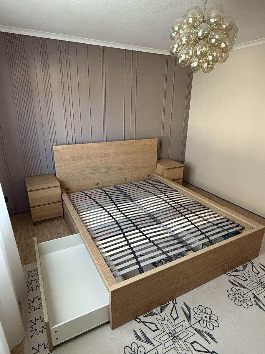 Ikea Betten: Malm - Bettgestell ohne Lattenrost & 2 Kommode – Gebraucht aus Olten von _Dimi_
