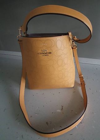 Coach Tasche gelb Leder monogramm guter Zustand