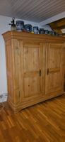 2 türiger fichtenschrank  antik