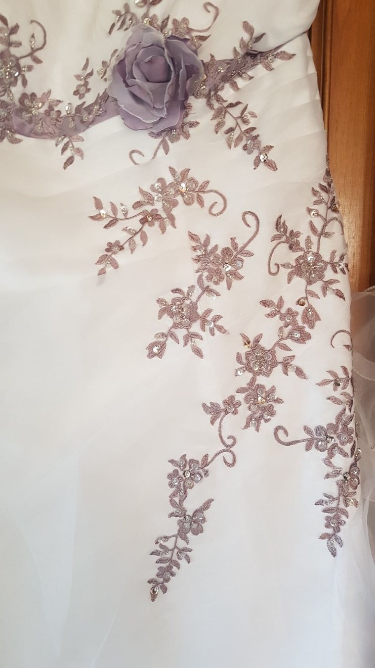Vestiti: Brautkleid mit Schleppe Neu – Nuovo (secondo la descrizione) da Röschenz venduto da Zorro046 2