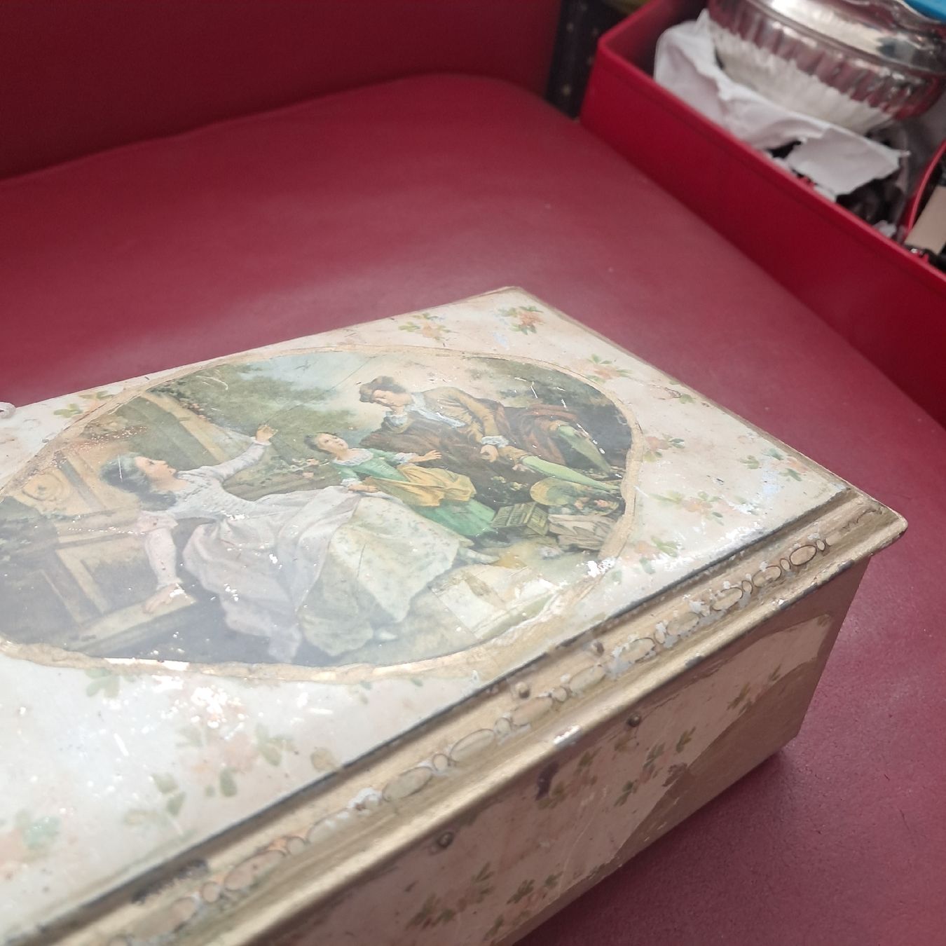 Autre vaisselle: Alte Blechdose mit Motiv nostalgisch gebraucht – D'occasion à Dietikon par una_y6wy 7