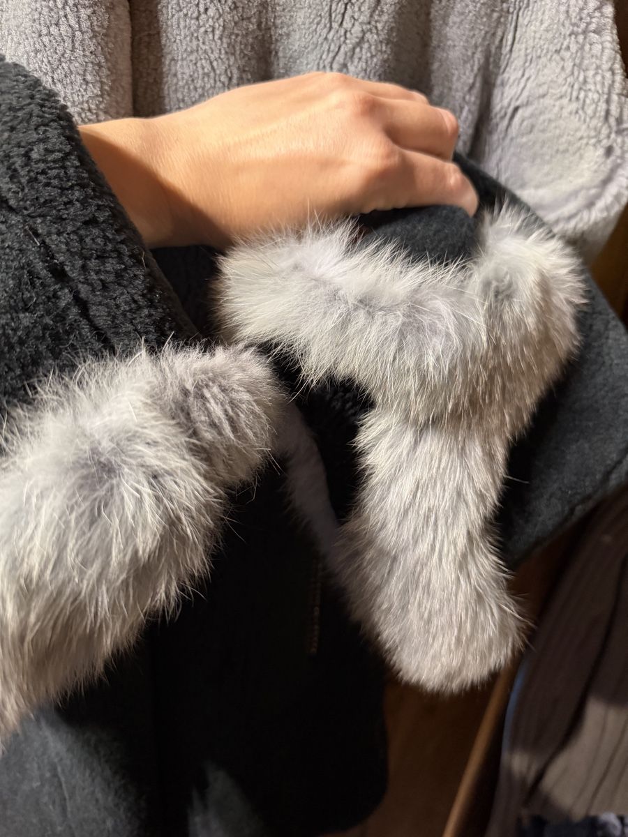 Cappotti: Manteau en fourrure de castor – Usato da Chancy venduto da dia_tb2t 5
