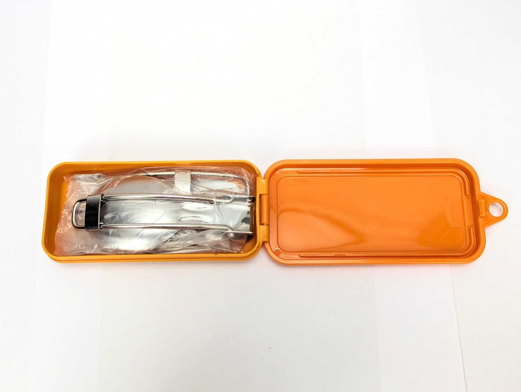 Set di posate: Kit Couverts Pliables Inox - Neuf - Orange – Nuovo e nell'imballaggio originale da Yvorne venduto da Bocchino_1291 1