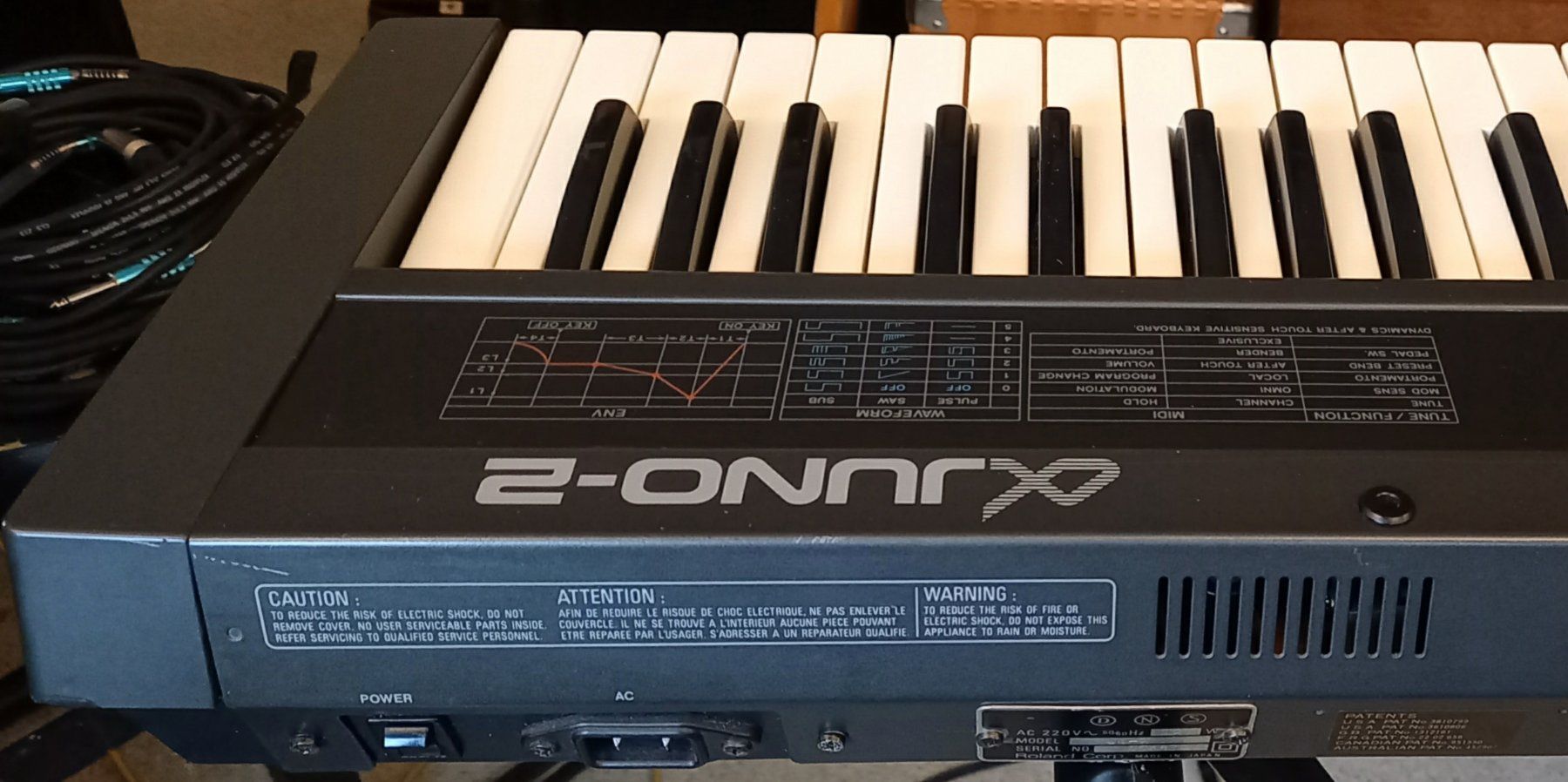 Roland Strumenti musicali: Roland Alpha Juno 2 – Usato da Luzern venduto da garlicia 5