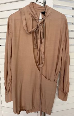 Sale ❤️New  beautiful blouse H&M size S