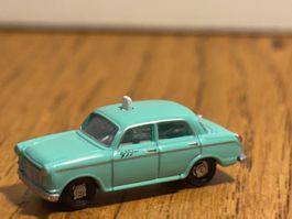 M1308: Taxi, Hersteller TOMY (Spur N. 1:150)