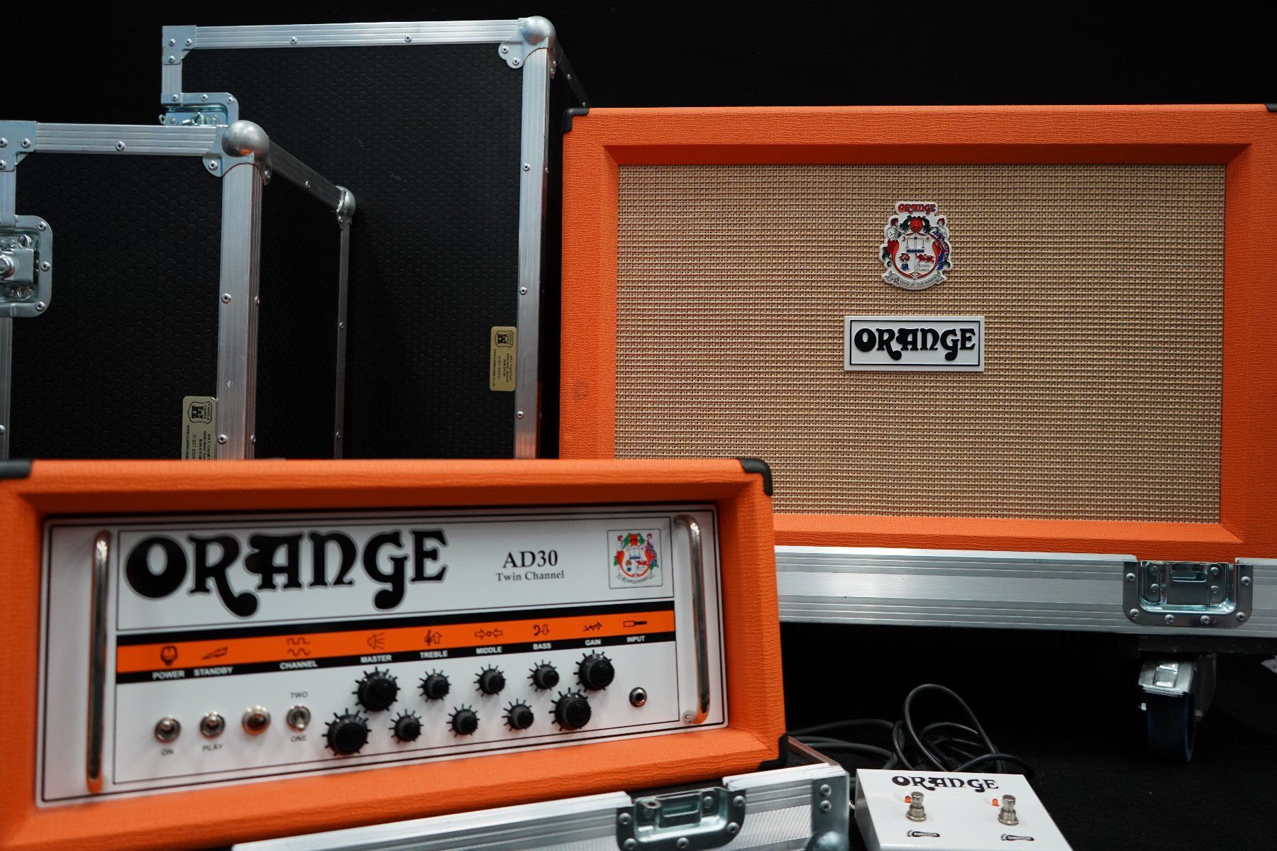 Verstärker: Orange AD30HTC & PPC212 Cabinet inklusive 2x passende Cases – Gebraucht aus Ortschwaben von Musictrade