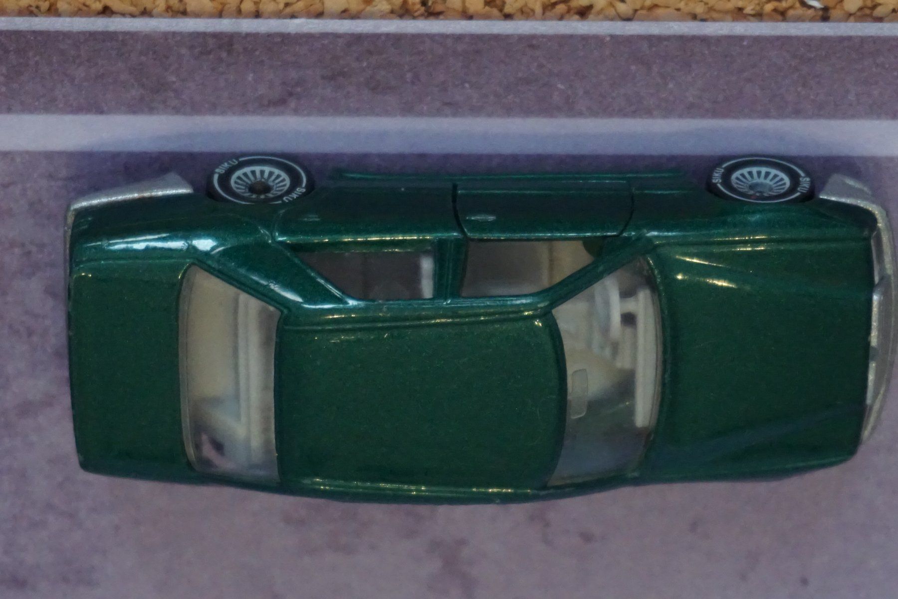 Siku Voitures modèles: Siku Mercedes 300 E RAR TOP !!!!!!!!!!!!!!!! – D'occasion à Reiden par Doppeldecker69 5