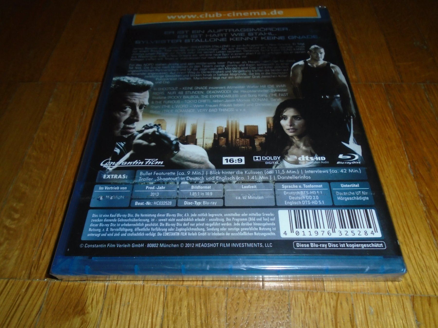 Tutti i DVDs: Shootout - Keine Gnade - BLU-RAY - UNCUT – Nuovo e nell'imballaggio originale da Basel venduto da havsok 1