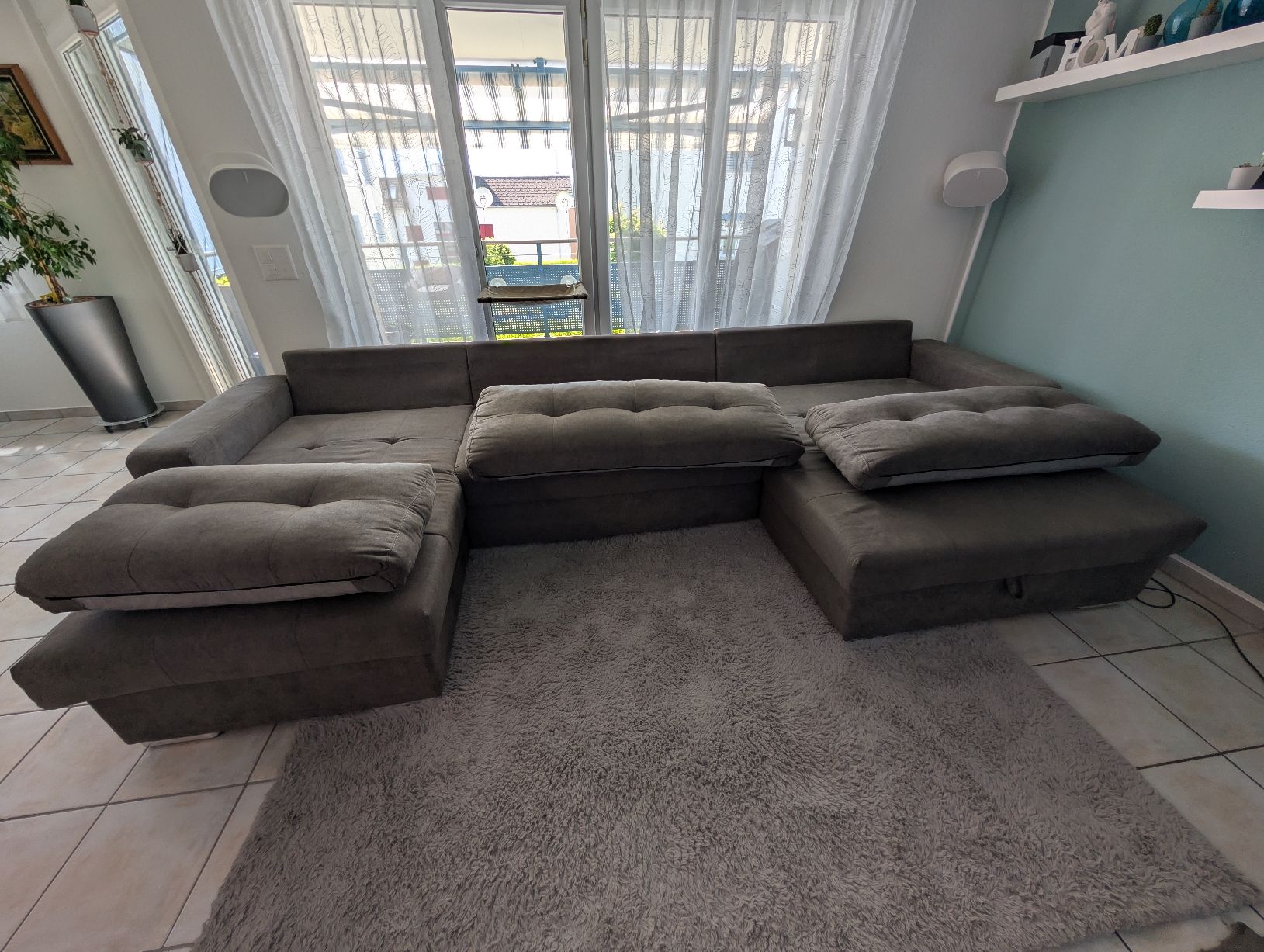 Divani: Grosses Sofa mit Bettfunktion & Stauraum. – Usato da Eschenbach SG venduto da mel_w5m7 1