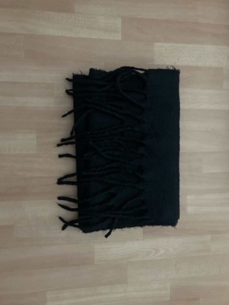 Foulard & Sciarpe: Warmer Winterschal, Schwarz – Nuovo (secondo la descrizione) da Zürich venduto da xeniiilou