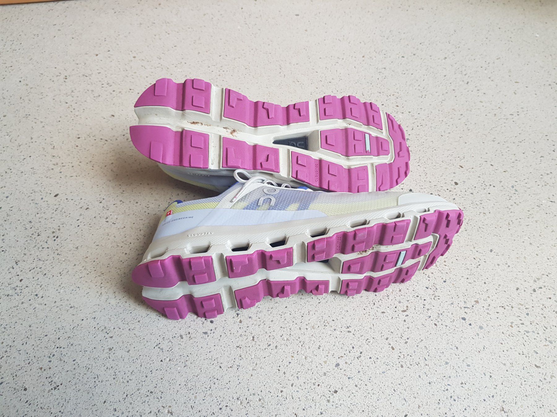 On Scarpe da donna: On Cloudtec Helion Laufschuh Grösse 42.5 – Usato da Basel venduto da Birs868 5