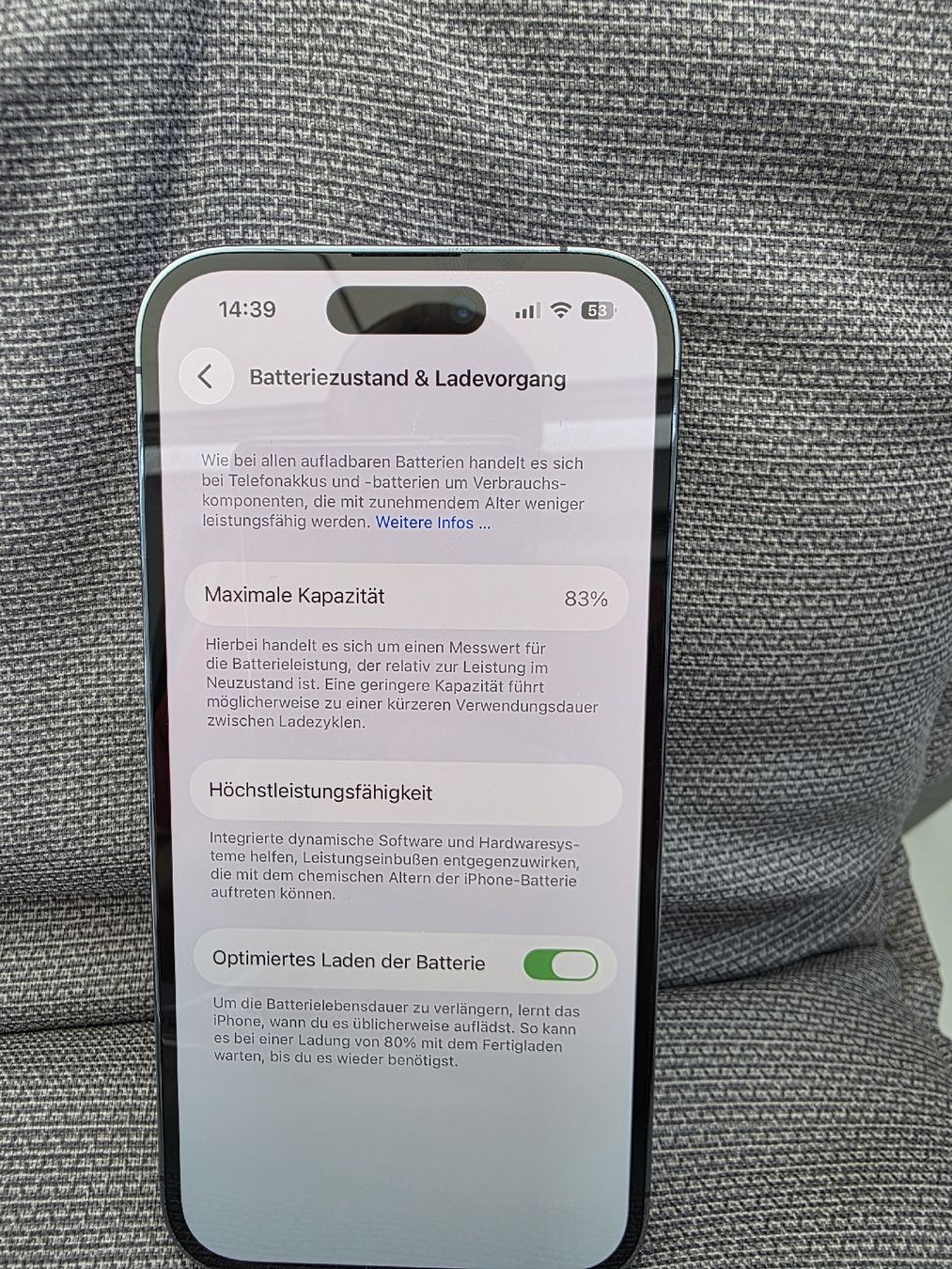 Apple Portables: Apple IPhone 14 Pro 256GB - Deep Purple – D'occasion à Oberbüren par UC1987