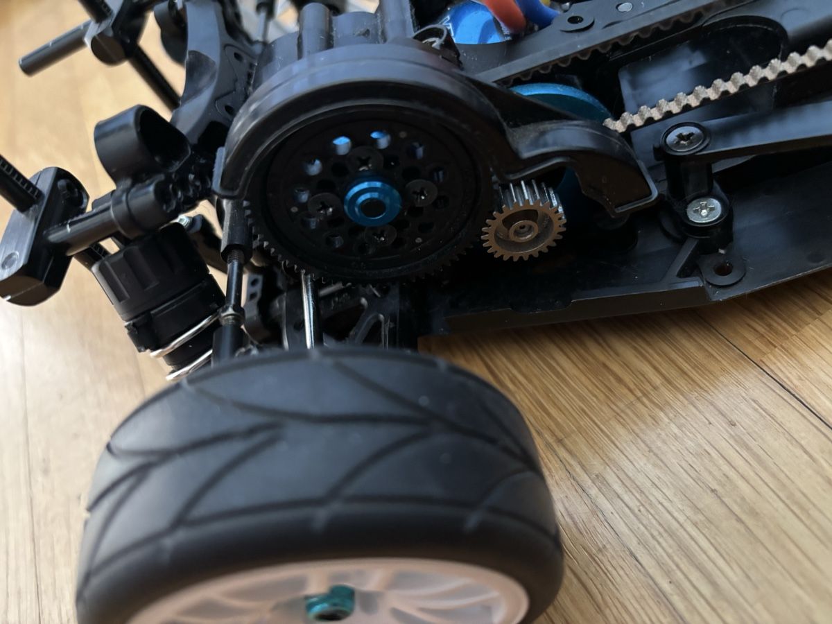 Tamiya Modellismo RC: Tamiya TA06 Chassis Brushless – Usato da Bad Zurzach venduto da Zahnd2 6