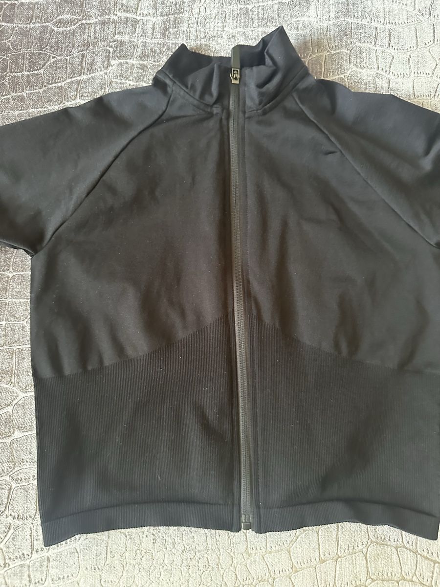 Jacken: Sport Jacke Gr:S,M – Neu und originalverpackt aus Sevelen von Stopglobal. 1