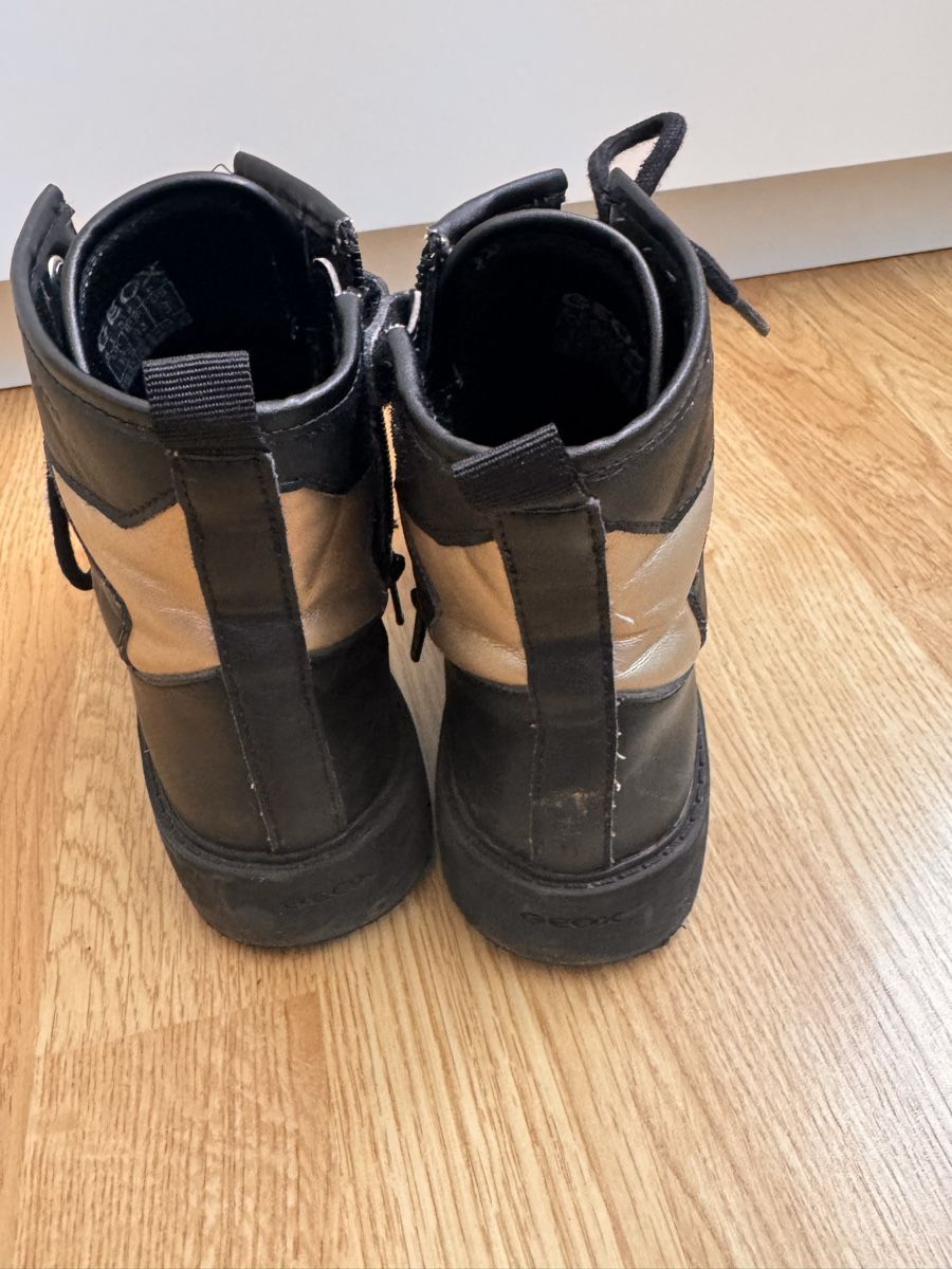 Geox Chaussures filles: Geox Stiefel Boots gr34 – D'occasion à Ennetbürgen par ybo_fp2b 3