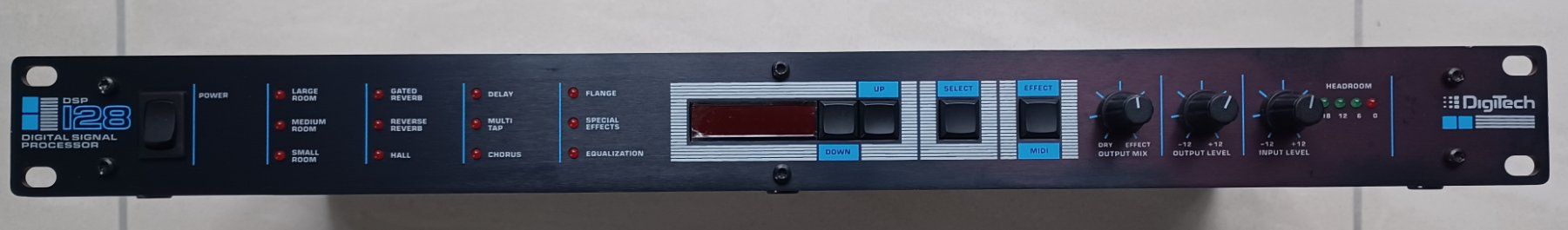Equalizzatori: Digitaler Sound Processor DSP128 (Equalizer, Hallgerät usw.) – Usato da Zürich venduto da yvo.vultier