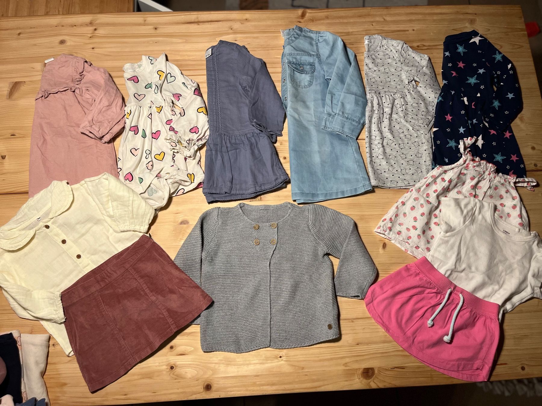 H&M Kleiderpakete & -sets: Großes Kleiderpaket Gr. 86 / 92 – Gebraucht aus Adelboden von Jestil20 5