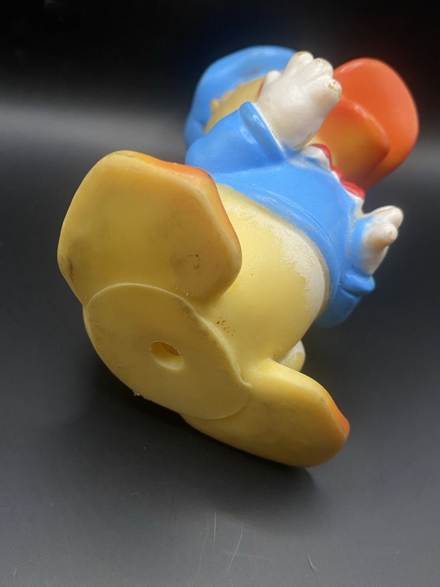 Disney Spielzeuge: Vintage Donald Duck Disney Quietschfigur Bully – Gebraucht aus Kirchberg BE von swiss_slab 6