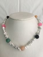 Halskette mit Achat und Magnesit, 45 cm