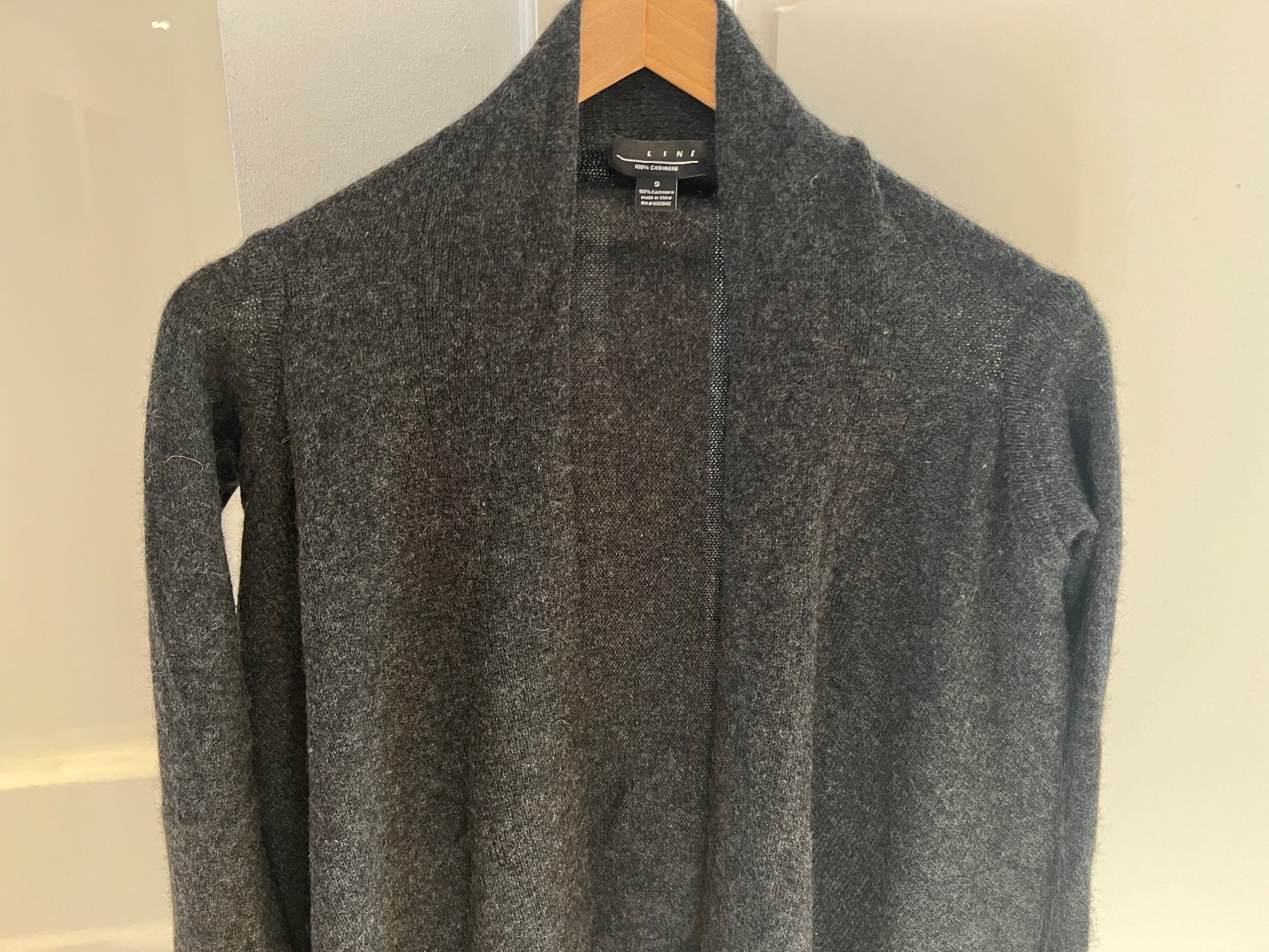 Pullover & Sweatshirts: Line Cashmere Pulli Pullover Cardigan Tunika – Gebraucht aus Ebmatingen von dartim 2