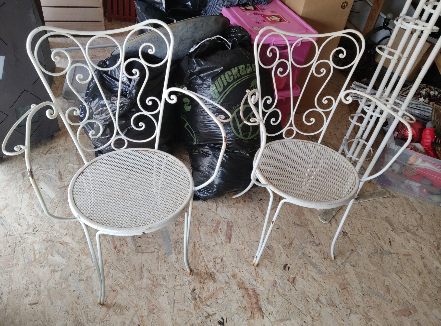 Sedie: Lot de 2 chaises anciennes – Usato da Vicques venduto da prairie0809
