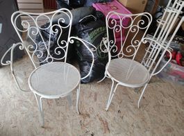 Lot de 2 chaises anciennes