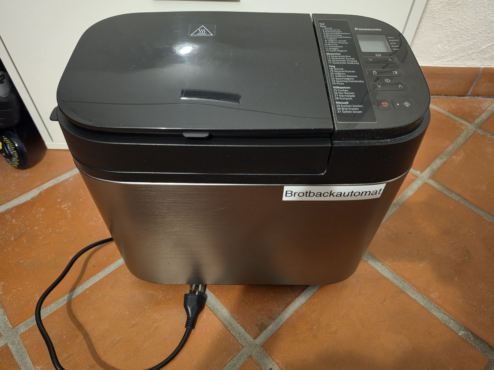 Appareils de cuisine: Bester Brotbackautomat mit vielen Programmen von Panasonic – D'occasion à Tennwil par Rega_7584
