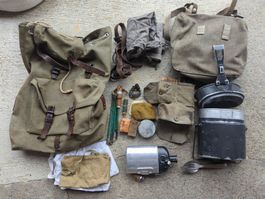 Putzzeug, Gamelle, Feldflasche,Brotsack Schweizer Armee