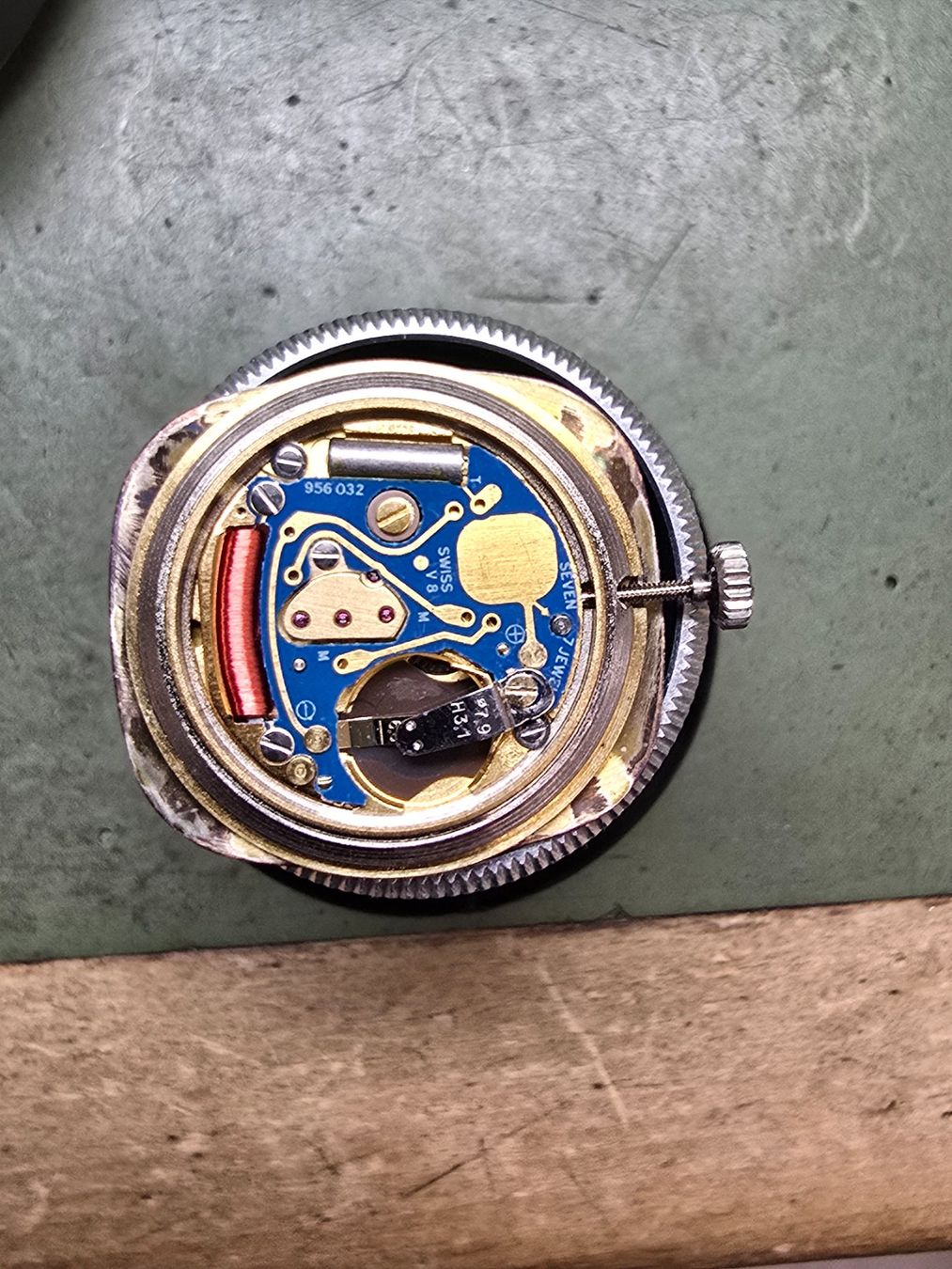 Eta Orologi: Mouvement ETA 956.032 cadran Eterna – Difettoso da Tramelan venduto da Nirdan 2