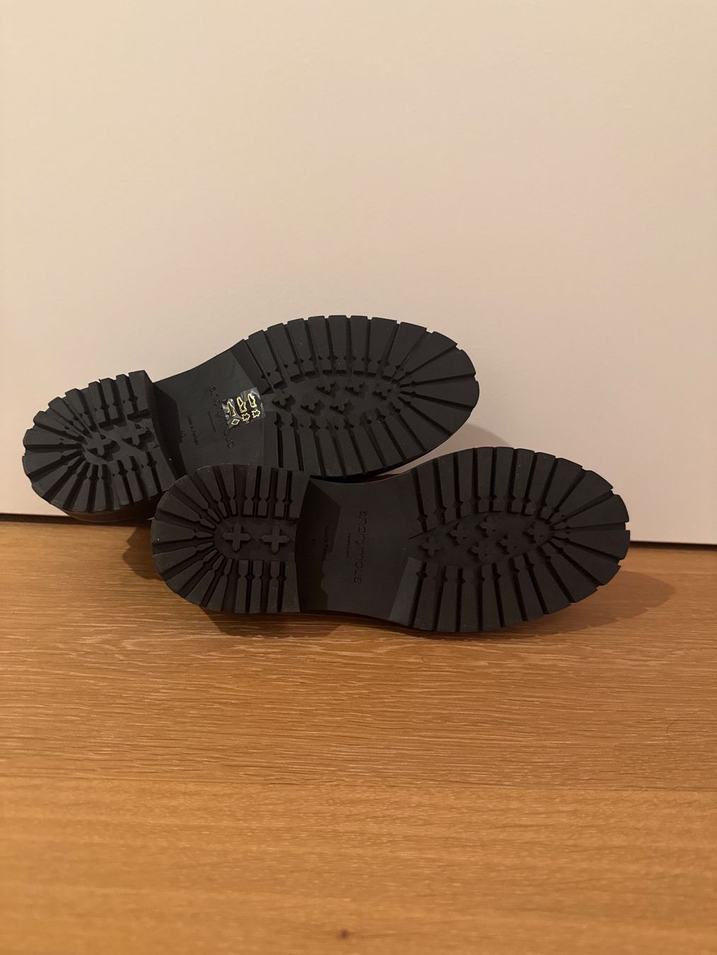 Chaussures femmes: Mokassin Anonymous - Neu mit Etikett – Neuf avec emballage d'origine à Nürensdorf par Marylane 3