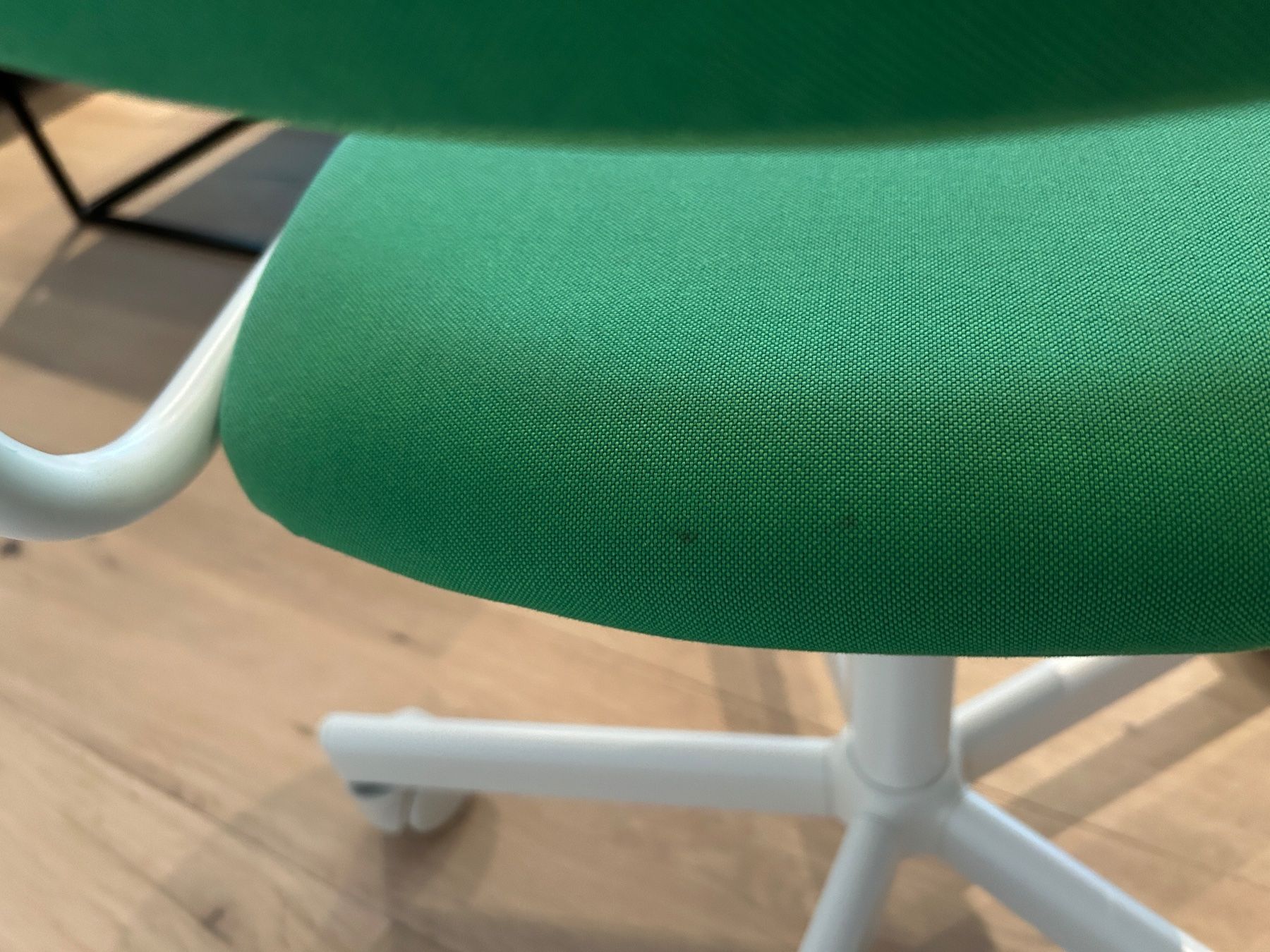 Ikea Stühle: Kinderbürostuhl ÖRFJÄLL – Gebraucht aus Gunzgen von ricco5 4