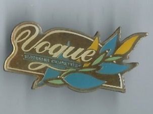 Placchette & Badge: Vogue Pin – Usato da Zürich venduto da t24_de